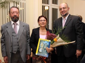 Връчване на наградата на лаореата проф. дфн Диана Иванова
